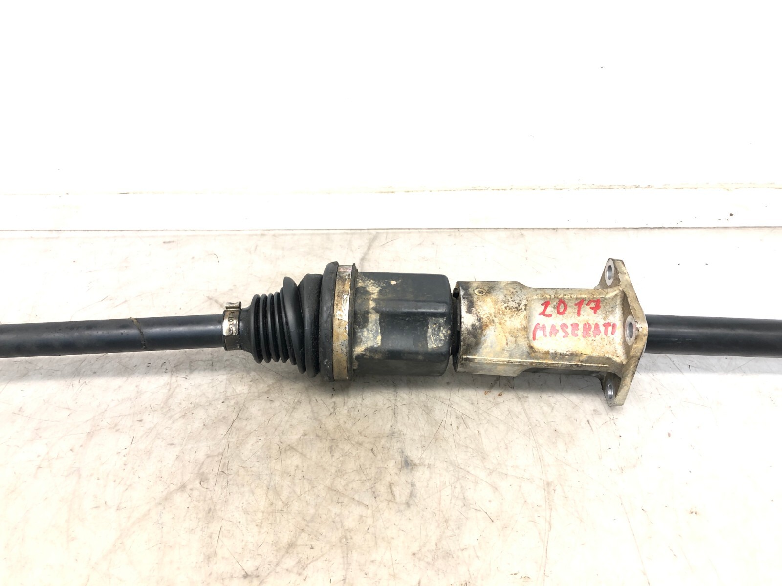 2017-2022 MASERATI LEVANTE AWD LEFT DRIVER FRONT CV AXLE JOINT SHAFT OEM