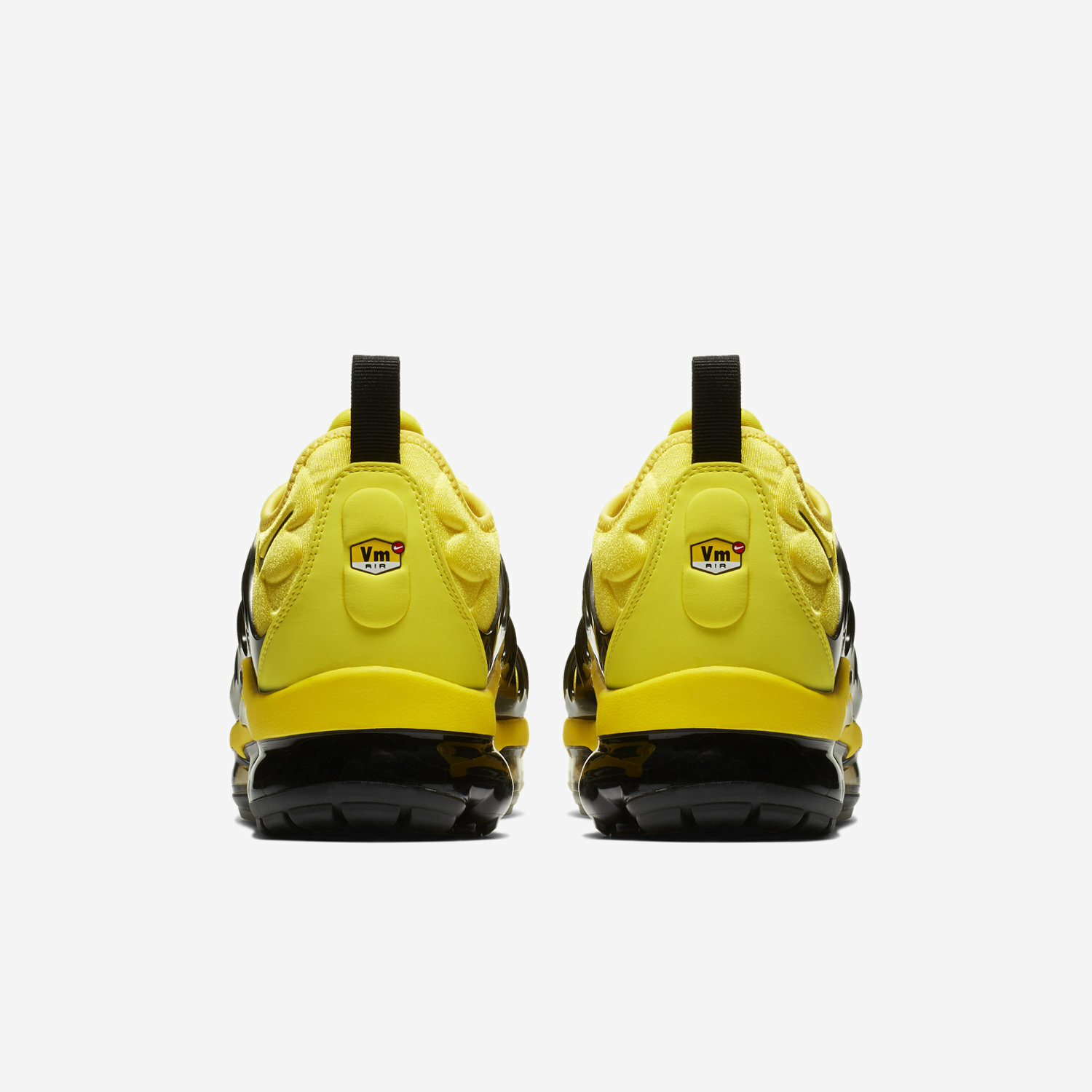 nike vapormax black and yellow