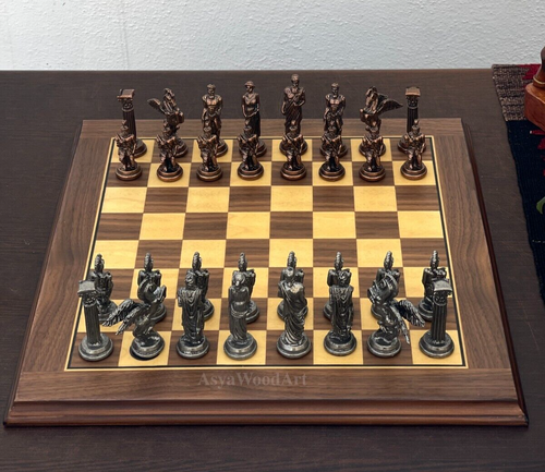 American Walnut Wooden Chess Board , Metal Chess Pieces With Pegasus Theme - Picture 6 of 12