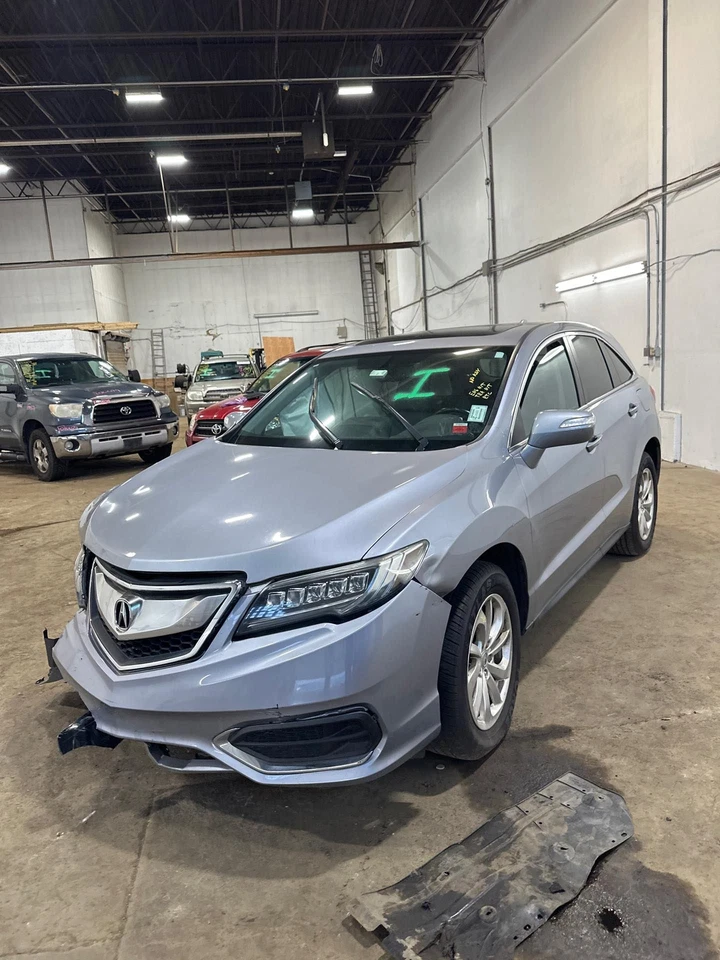 Motor de arranque usado se adapta a: Acura Rdx 2016 3,5 grado A Foto 3 de 4
