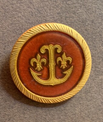 Boutons De Col XIXe Siècle Frise Fleurs De Lys & Bakélite Verte - Monture Laiton Doré, La Paire