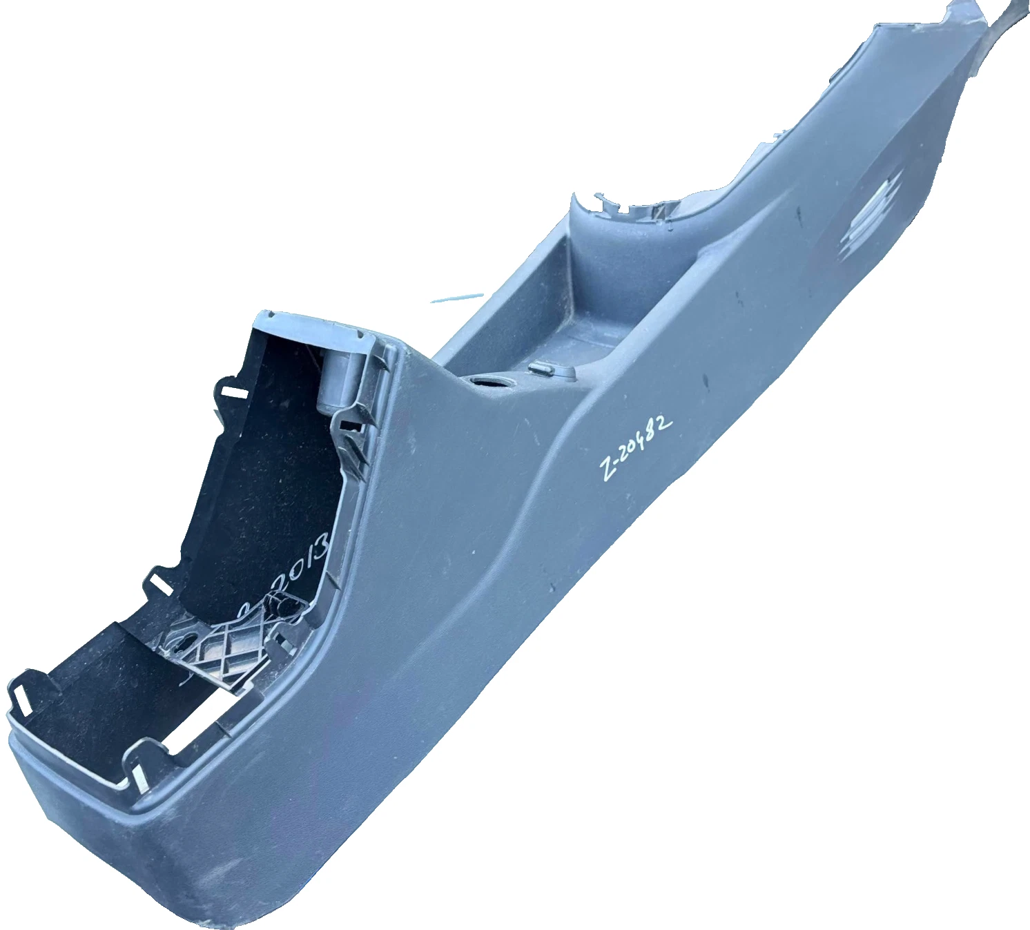 Actual Citroen DS3 centre console tunnel trim part 98015784 front view