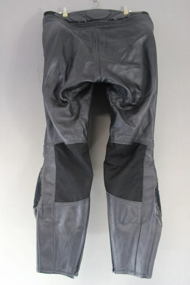 BRITISH MADE SCOTT LEATHERS BIKER TROUSERS + HIP & KNEE ARMOUR WAIST 36"/LEG 29" - Image 2 of 4