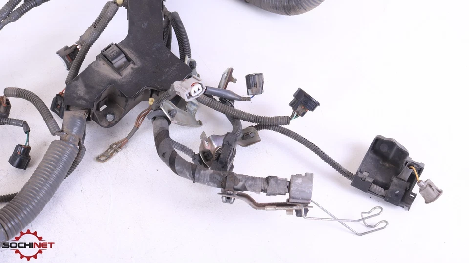 Arnés de cableado del motor Lexus RX450H 2010-2015 82121-48540 OEM Foto 2 de 4