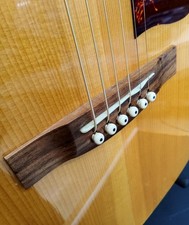 GUILD F-40 VALENCIA Electric Acoustic Guitar
