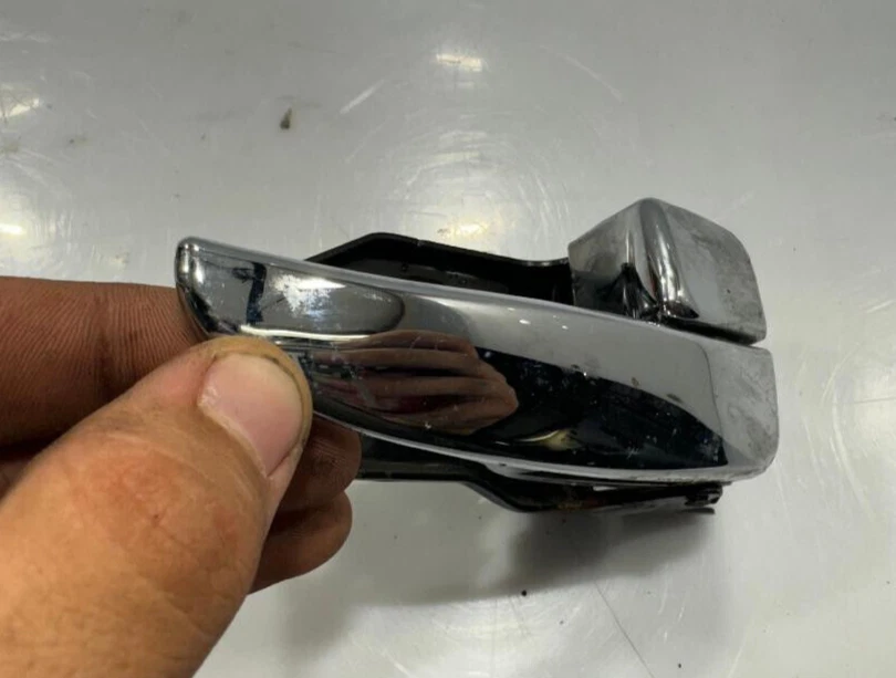 Hyundai Sonata 2005 manija de puerta interior delantera derecha pieza original OEM Foto 2 de 4