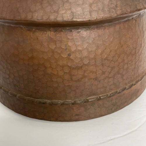 Antique Arts & Crafts Large Copper Pot Hand Hammered, Dovetailed, Heavy, Solid - Picture 4 of 8