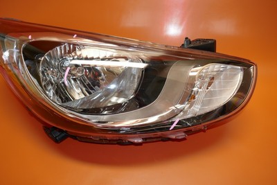 2012 - 2014 Hyundai Accent RH Passenger Side Halogen Headlight