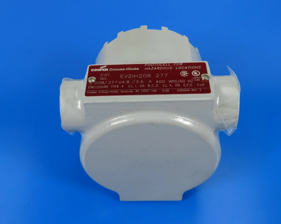 (AMPMECH) CROUSE HINDS/ EATON NEC EX CLASS1 DIV 1, PHOTOCELL, EV2IH208277(White) - Image 2 of 4