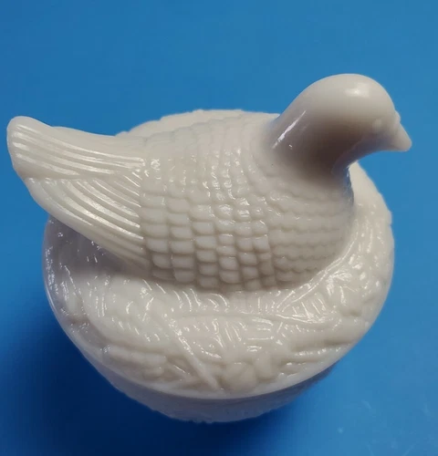Vtg Avon Bird On Nest White Milk Glass Candy Dish Powder Trinket Jar 5"H (C6)