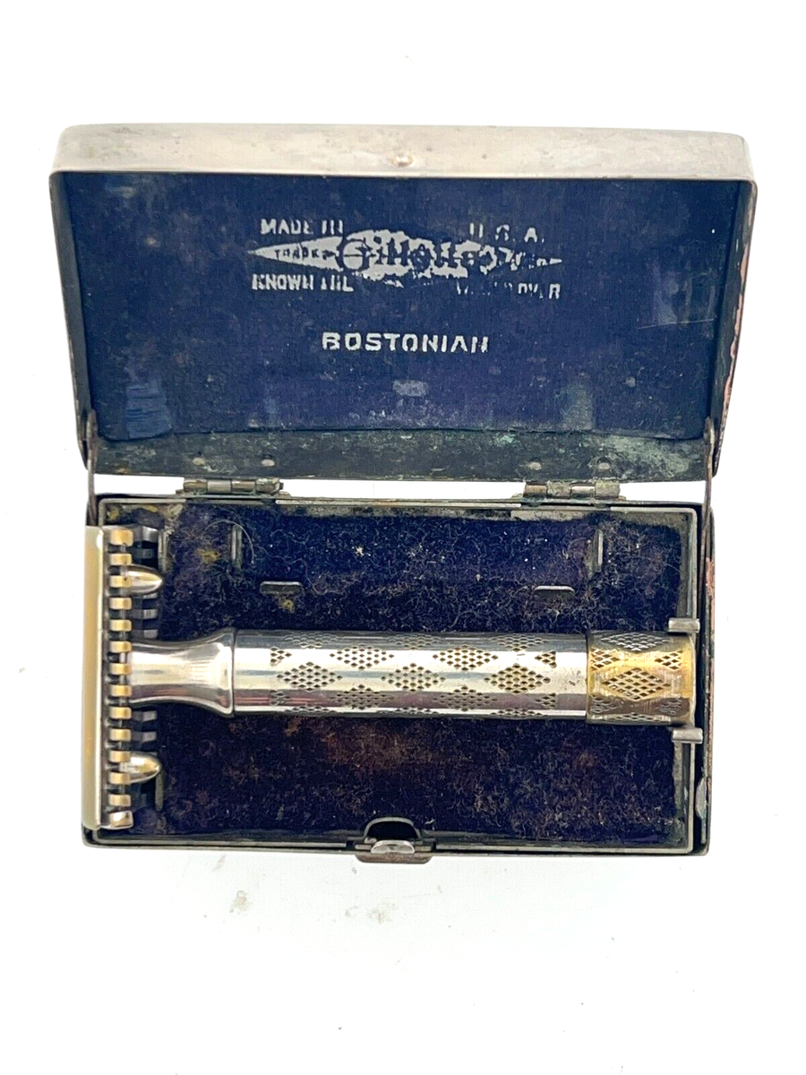 1921-22 Early Gillette Bostonian Silver w/ Case and Razor Box