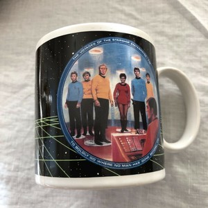 Vintage-Star-Trek-1991-Paramount-Pictures-Enterprise-Crew-Coffee-Cup-Mug