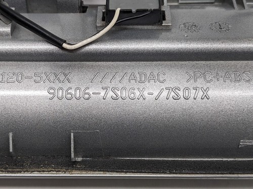 Nissan Armada Rear Trunk Tailgate Handle Silver W/ Camera 2004-2013 90606-7S06X - Picture 7 of 7