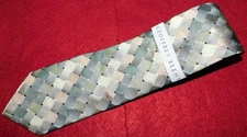 GEOFFREY BEENE GREEN/BEIGE/BLACK DOTS/SQUARES MOTIF TIE - NWT - DESIGNER TIES.