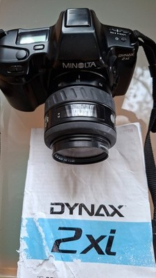 Minolta Dynax 2 xi 49mm Fotokamera,AF ZOOM 35-70mm 1:3,5(22)-4,5; Blitz + Tasche