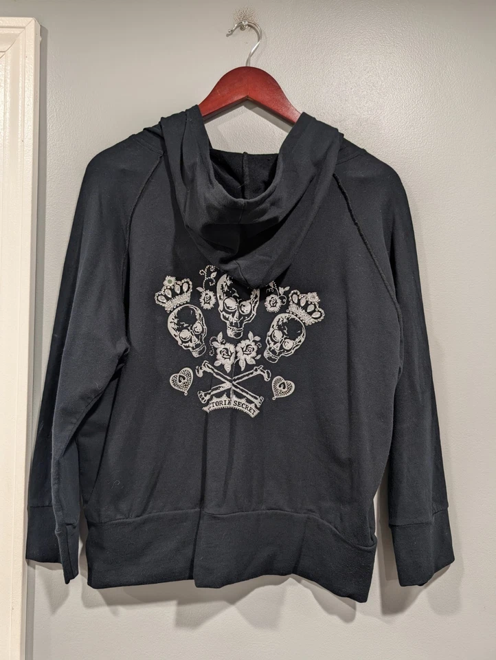 Victorias Secret Hoodie Womens Large Black Rhinestone Skulls Full Zip Sweatshirt - Image 3 of 4