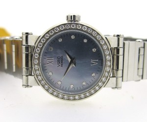 movado con diamantes