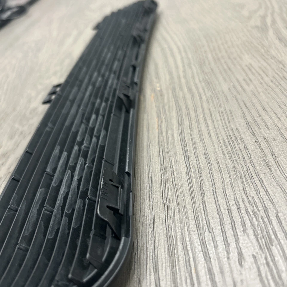 MINI COOPER R50 R52 R53 2002-2008 CAPÓ DERECHO REJILLA DE ADMISIÓN OEM 7122505 Foto 3 de 4