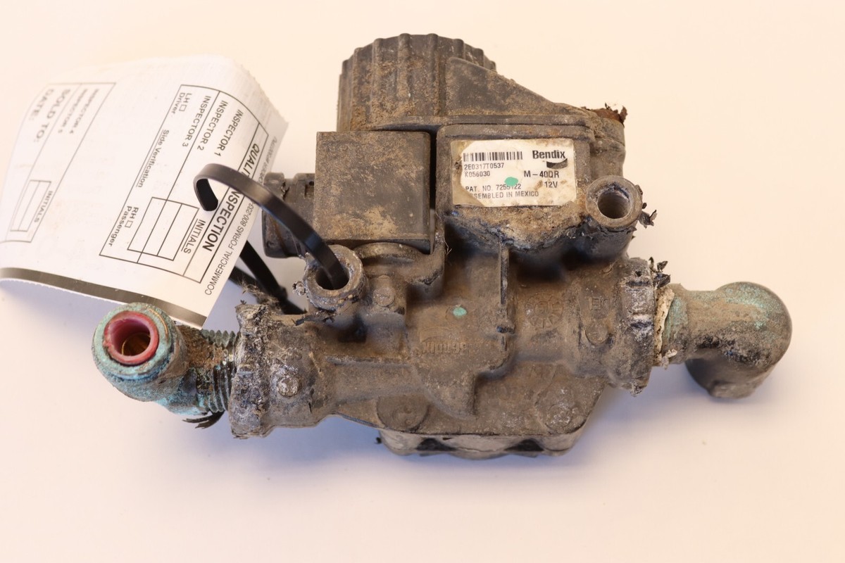 2008-2023 MACK CXU613 K056030 BENDIX M-40QR ABS MODULATOR VALVE