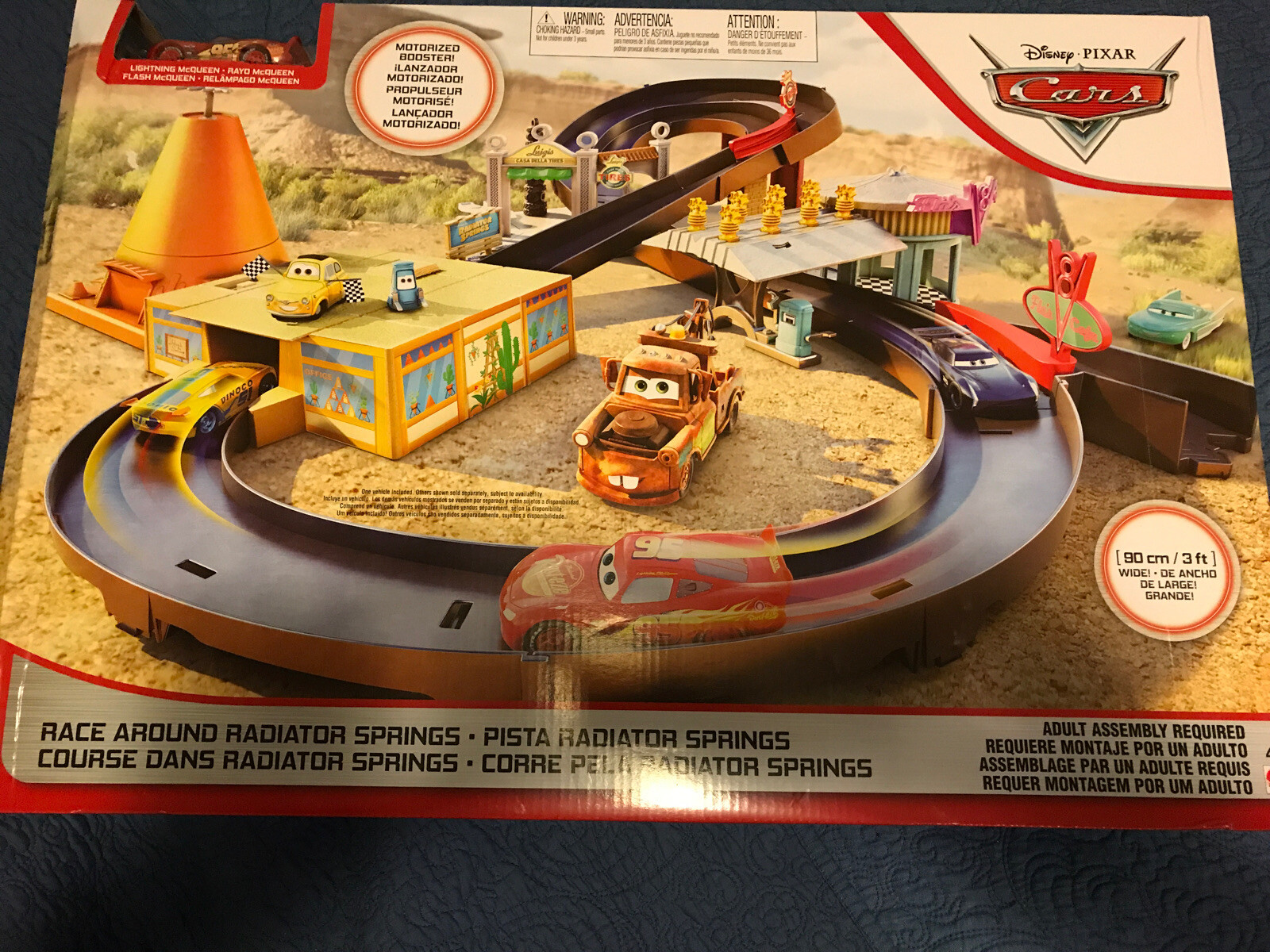 race around radiator springs playset