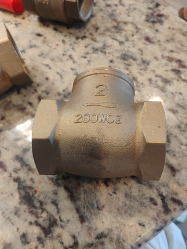 New 2" Brass 200 WOG Swing Check Valve with  Threaded  Ends 