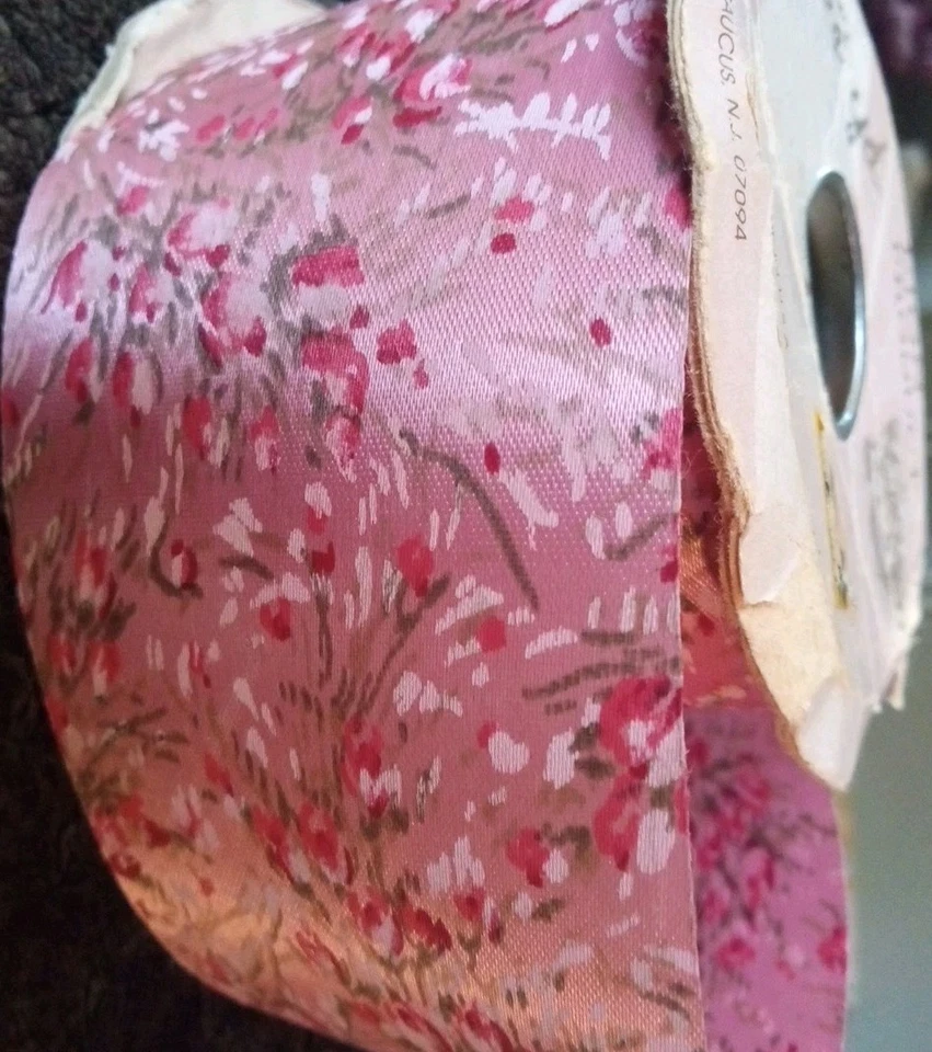 Vtg Lion Product Pink Satin Floral Ribbon Usa 50 or 60 Yds 1950's Nos - Image 2 of 4