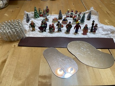 Lemax Christmas Figures And Accessories 
