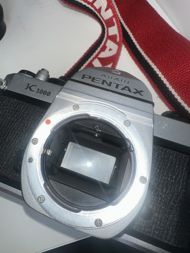 Pentax k1000 35mm film camera, in great working condition - Picture 13 of 19