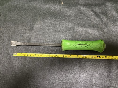 #ad Snap on Tools USA GREEN 12quot; Length Steel Striking Pry Bar SPBS12A $30.00