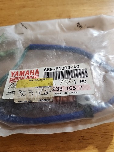 New In Bag Genuine OEM YAMAHA Lighting Coil 689-81303-A0 - Picture 2 of 4