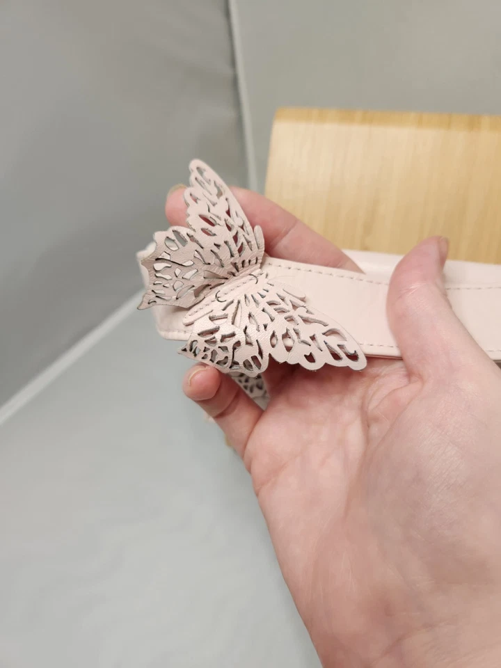 Beverly Feldman pink butterfly clutch bag with leopard print interior - Image 2 of 4