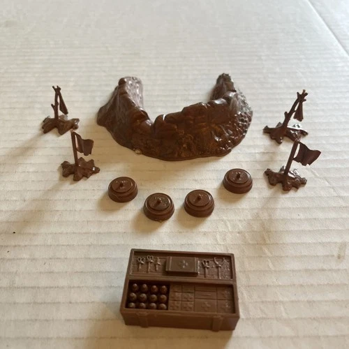 Vintage MARX Land Mines, Marker Flags,Battleground Emplacement, Medical Crate.