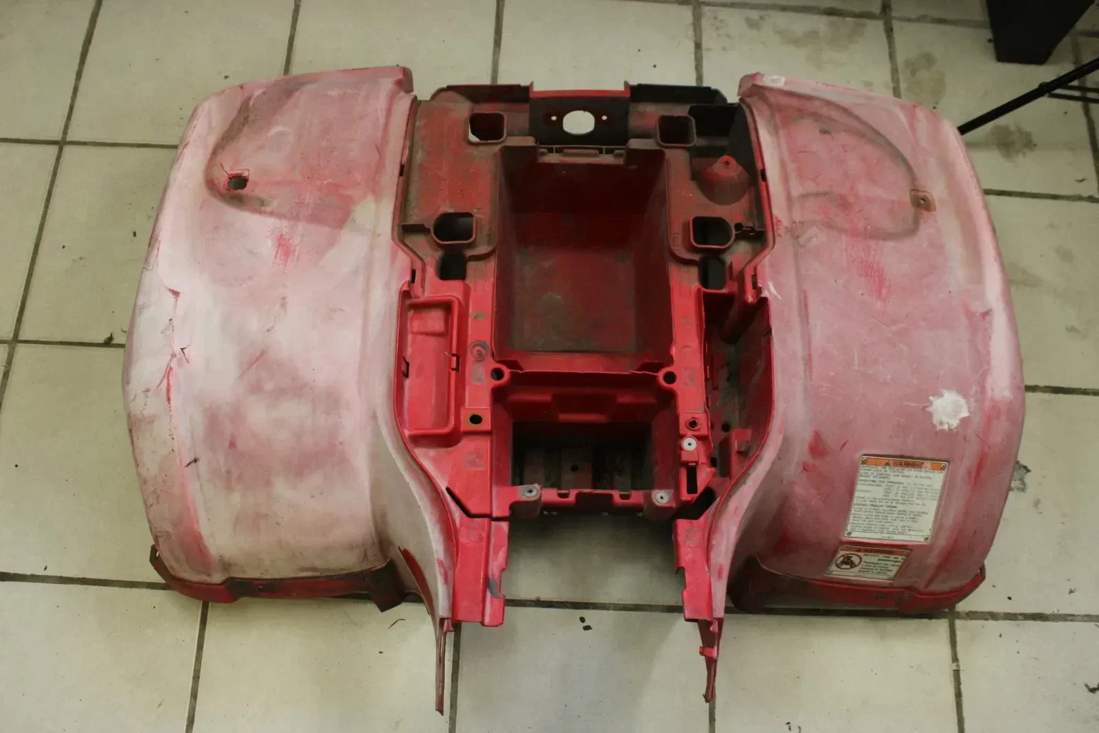 2004 Yamaha Grizzly 660 OEM Rear Fender 5KM-W2161-11-00 B4462