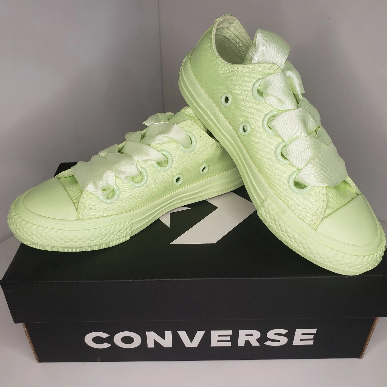 Converse Chuck Taylor CTAS Big Eyelets Tinkerbell Barely Volt TAGLIA 11 BIG KIDS