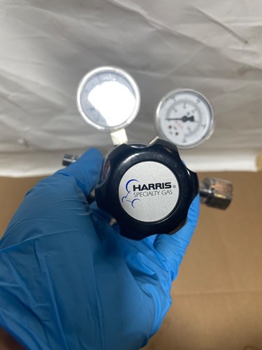 Harris Specialty Gas Regulator 702-050-320-A  Made in USA - Picture 2 of 7