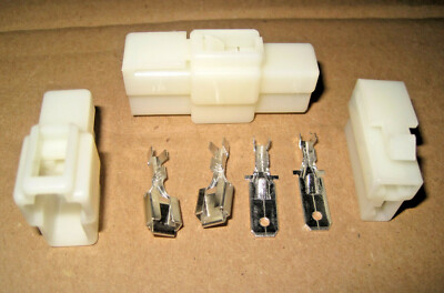 NEU 2-WEGE PIN STECKER X 10 STECKER 6,3 MM PINS BUCHSE MOTORRAD PASSEND FÜR YAMAHA
