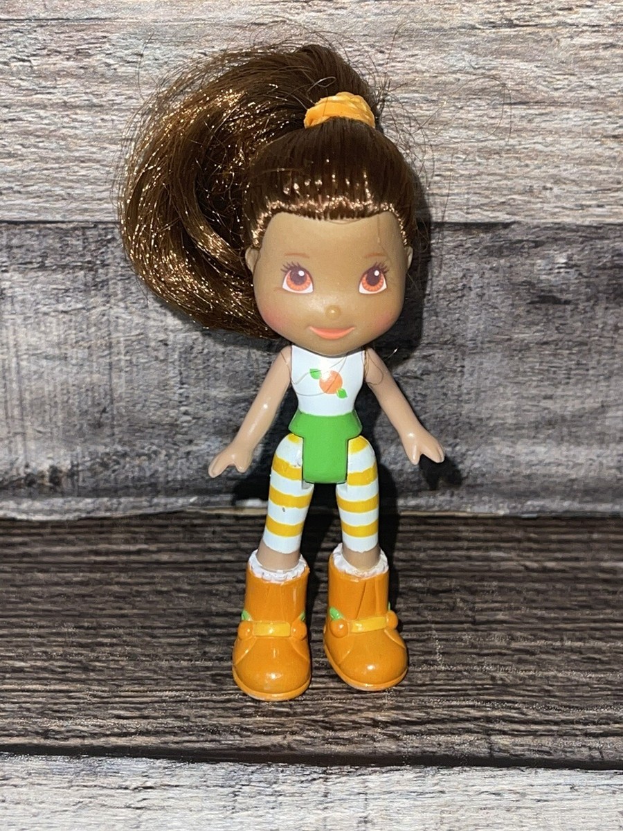 ORANGE BLOSSOM MINI DOLL STRAWBERRY SHORTCAKE 3