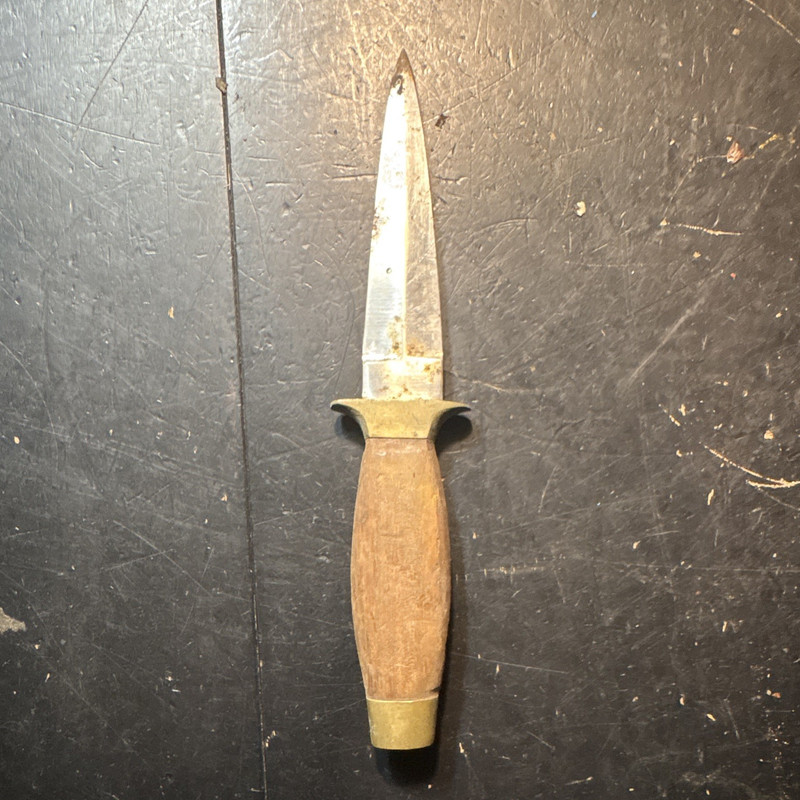 Fixed Blade Boot Knife/Dagger, Stamped Pakistan on the Ricasso