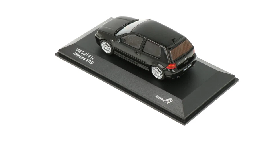 VW GOLF R32 4MOTION AWD BLACK  SOLIDO 1:43 S4313603 - Immagine 2 di 2