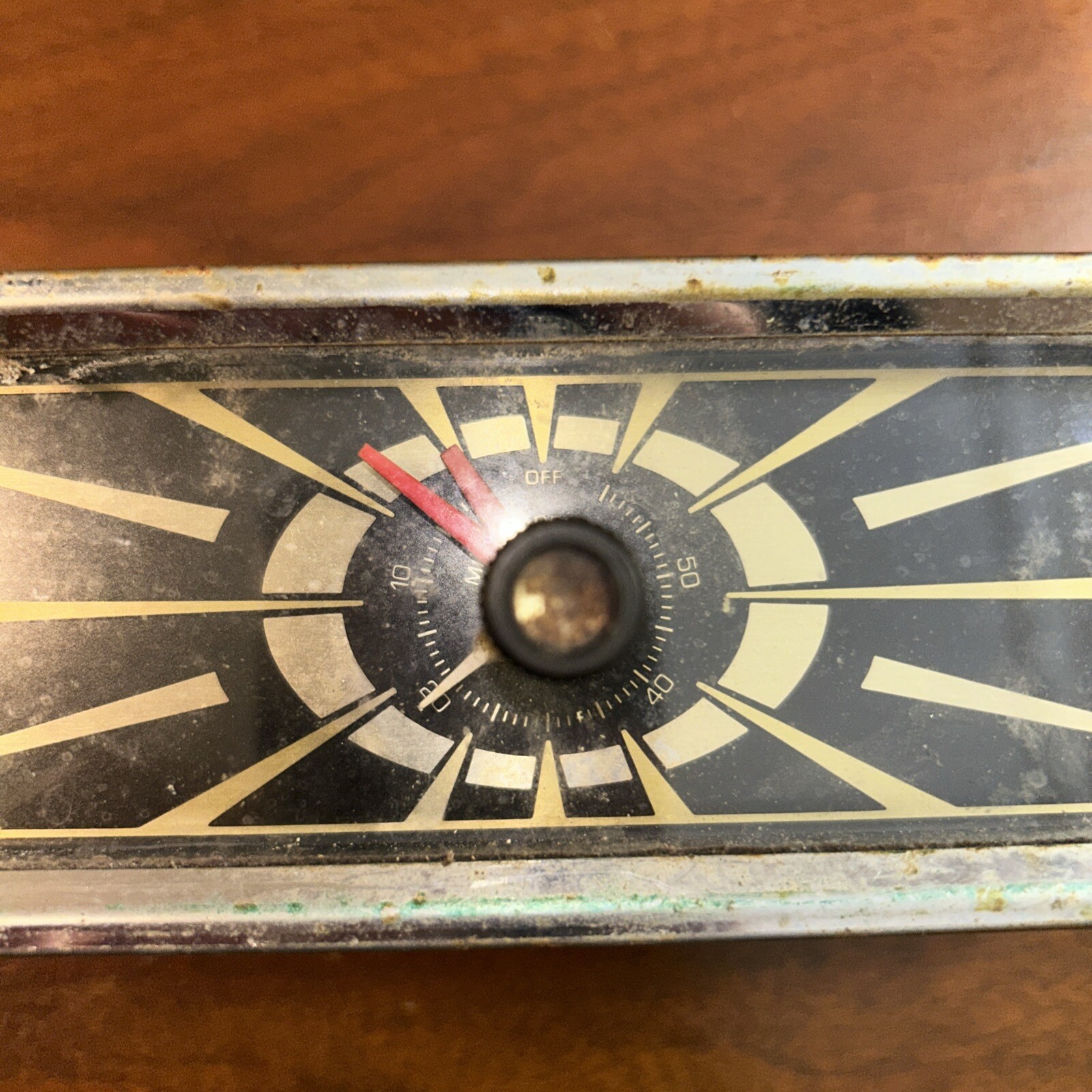 Vtg Range Clock And Timer M003B 3QW 120 VAC MCM Features Range Gold Black Red