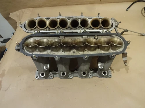 Ferrari 348, Mondial - LH & RH Air Intake / Suction Manifold # 114509 - Picture 1 of 7