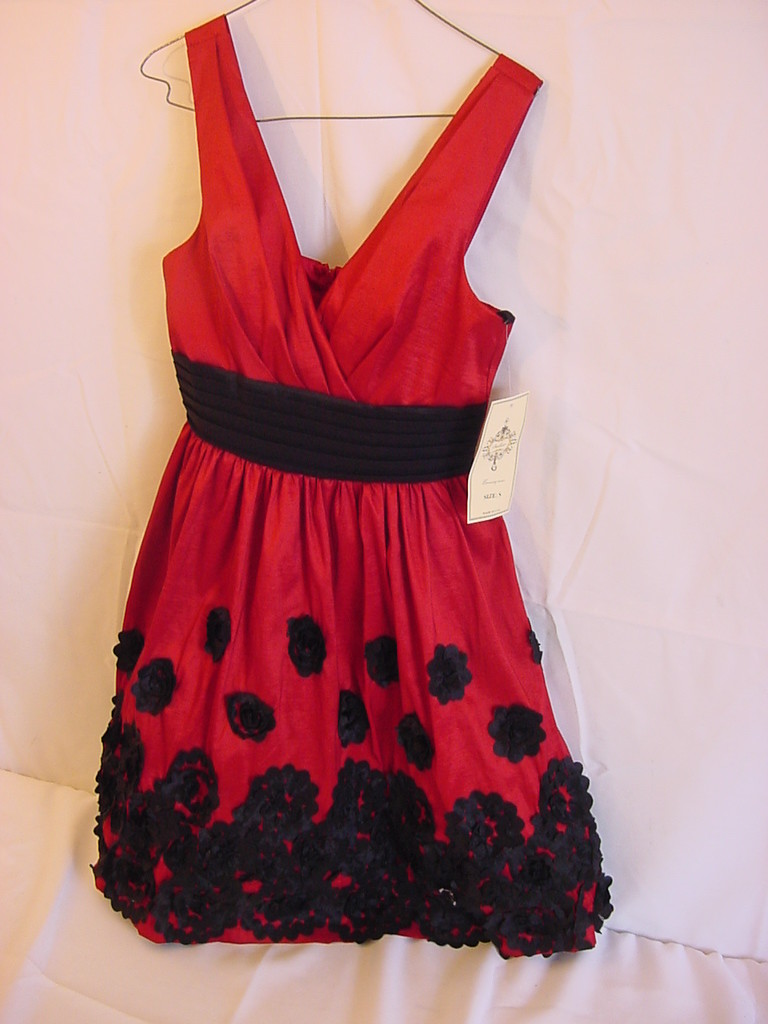 dollar evening wear dresses Dollar Evening Wear Red & Black Dress Made In USA