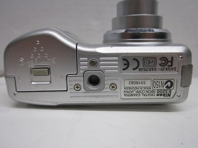 【動作確認済み】 NIKON COOLPIX E3200 単三電池 Amazon | ニコン Coolpix 3200 3.2MP デジタルカメラ 光学3倍