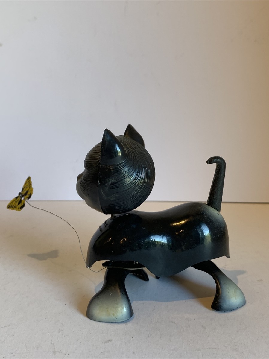 VINTAGE TRI-ANG MINIC KITTY AND BUTTERFLY CLOCKWORK NOVELTY KITTEN