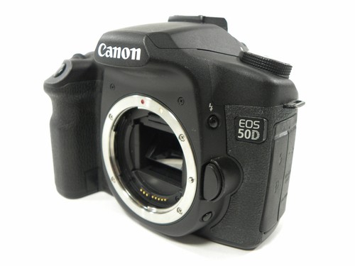 Canon EOS 50D 15.1mp Digital SLR Body Only Shutter Ct. 21,967 - Picture 2 of 6
