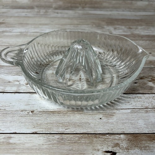 Vintage Glass Hand Juicer Reamer Ribbed Flat Handle Pour Spout Heavy