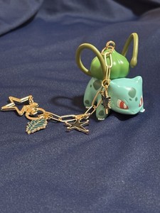 Pokémon Bulbasaur Plastic Clip-On Keychain Green/Blue Animation Theme