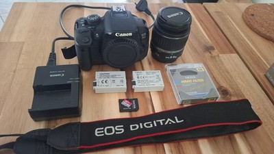 Canon EOS 700D SLR-Digitalkamera - Schwarz (Kit mit EF-S 18-55mm IS STM...
