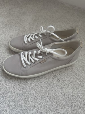 Ecco Womens Beige Soft Leather Sneaker - Size 41