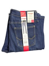 Wrangler High-Rise Bootcut Jeans Size 8 Dark Blue Free-To-Stretch Denim 32"